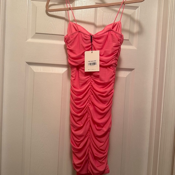 NWT Hello Molly Ruched Body Con Dress - Picture 3 of 6